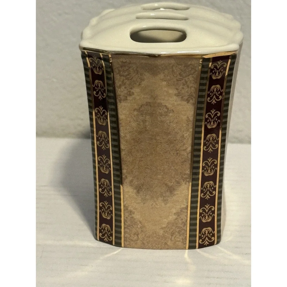 Croscill‎ Townhouse Ceramic Bathroom Toothbrush Holder Bathroom Accessory